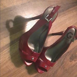 Red Guess platform heels in great condition